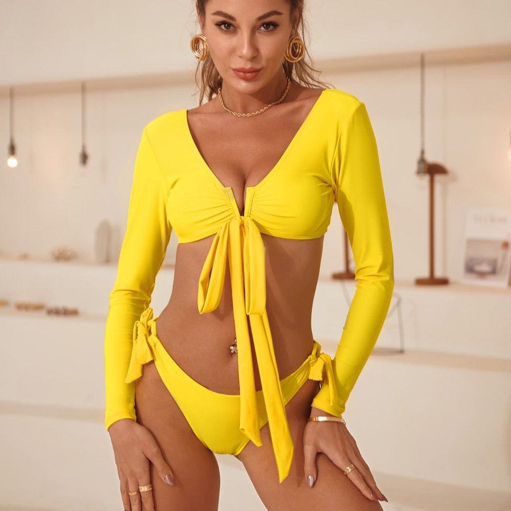 Knot Front V Wired Bikini Swimsuit